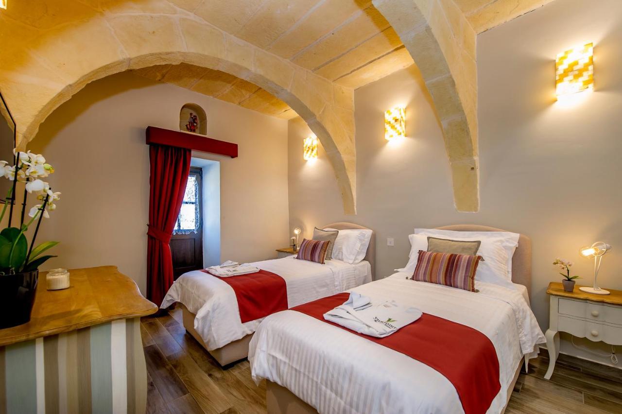 Viewpoint Boutique Living Hotel Xlendi Exterior photo