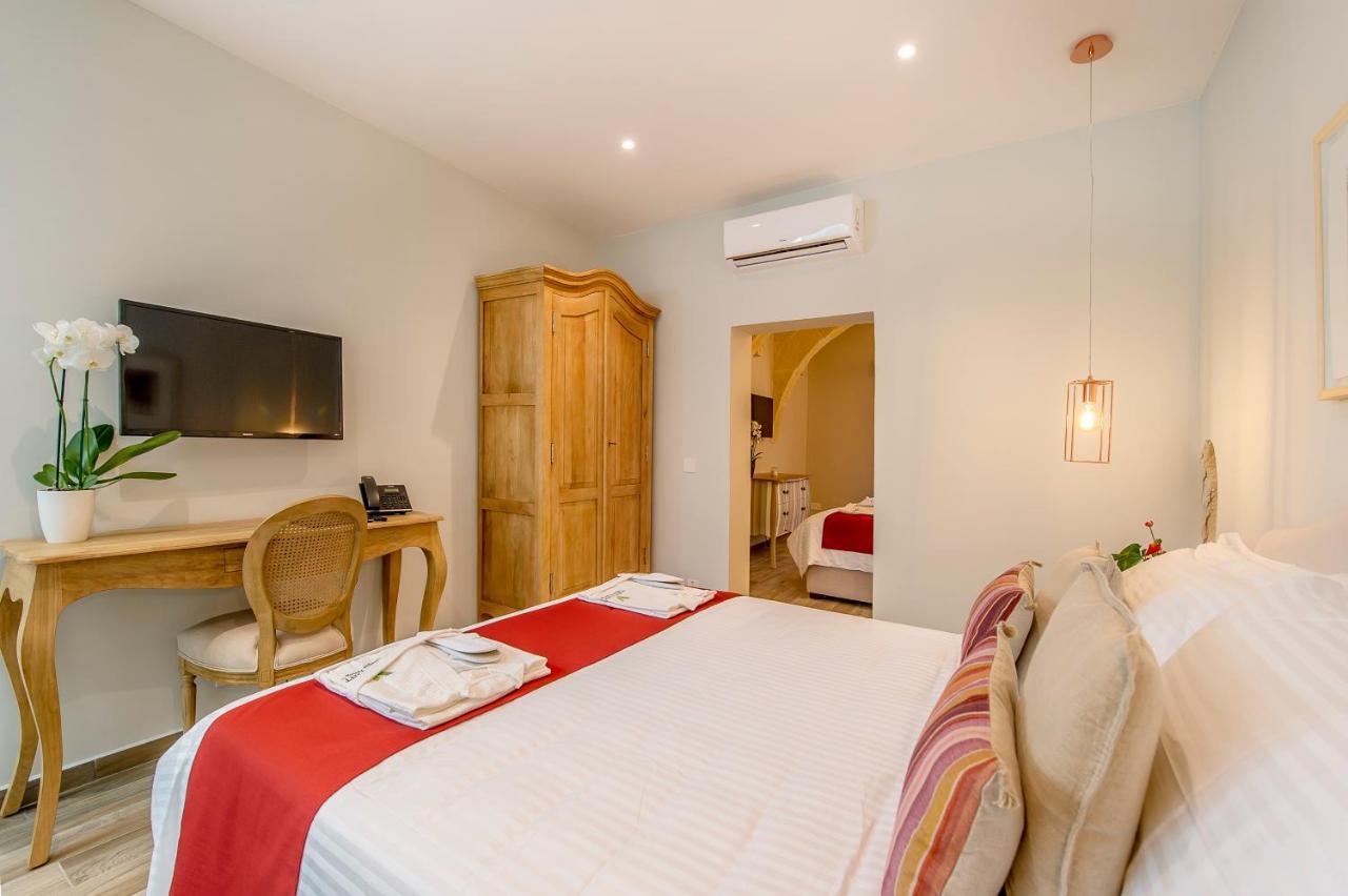 Viewpoint Boutique Living Hotel Xlendi Exterior photo