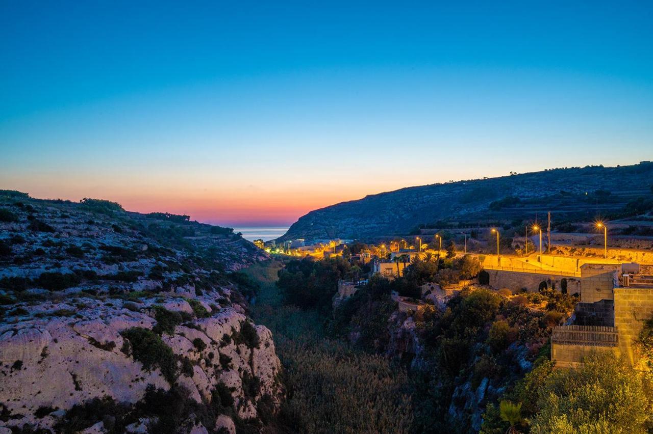 Viewpoint Boutique Living Hotel Xlendi Exterior photo