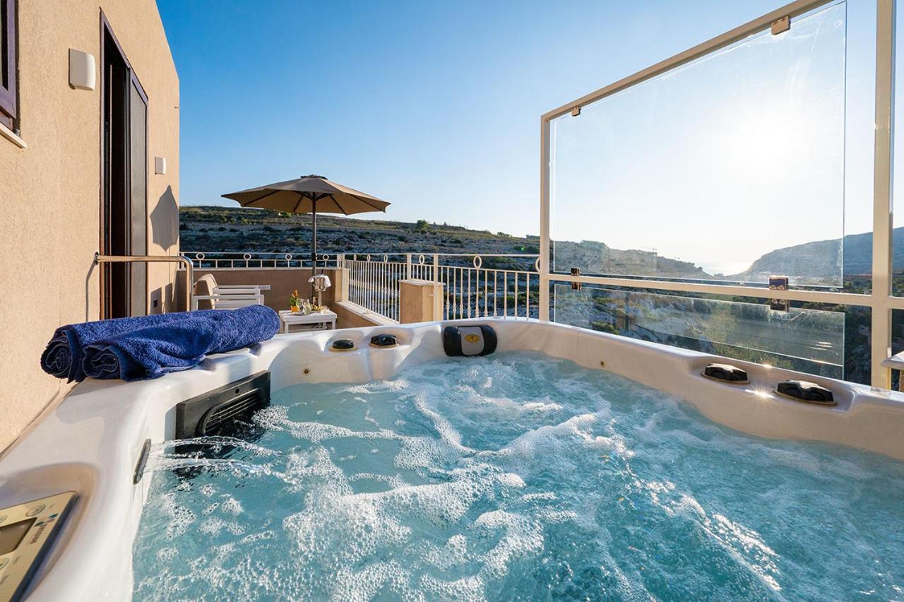 Viewpoint Boutique Living Hotel Xlendi Exterior photo