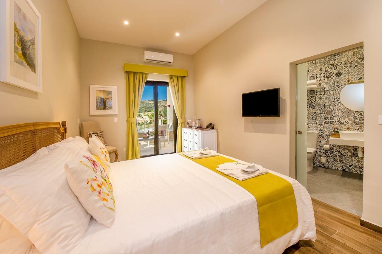 Viewpoint Boutique Living Hotel Xlendi Exterior photo