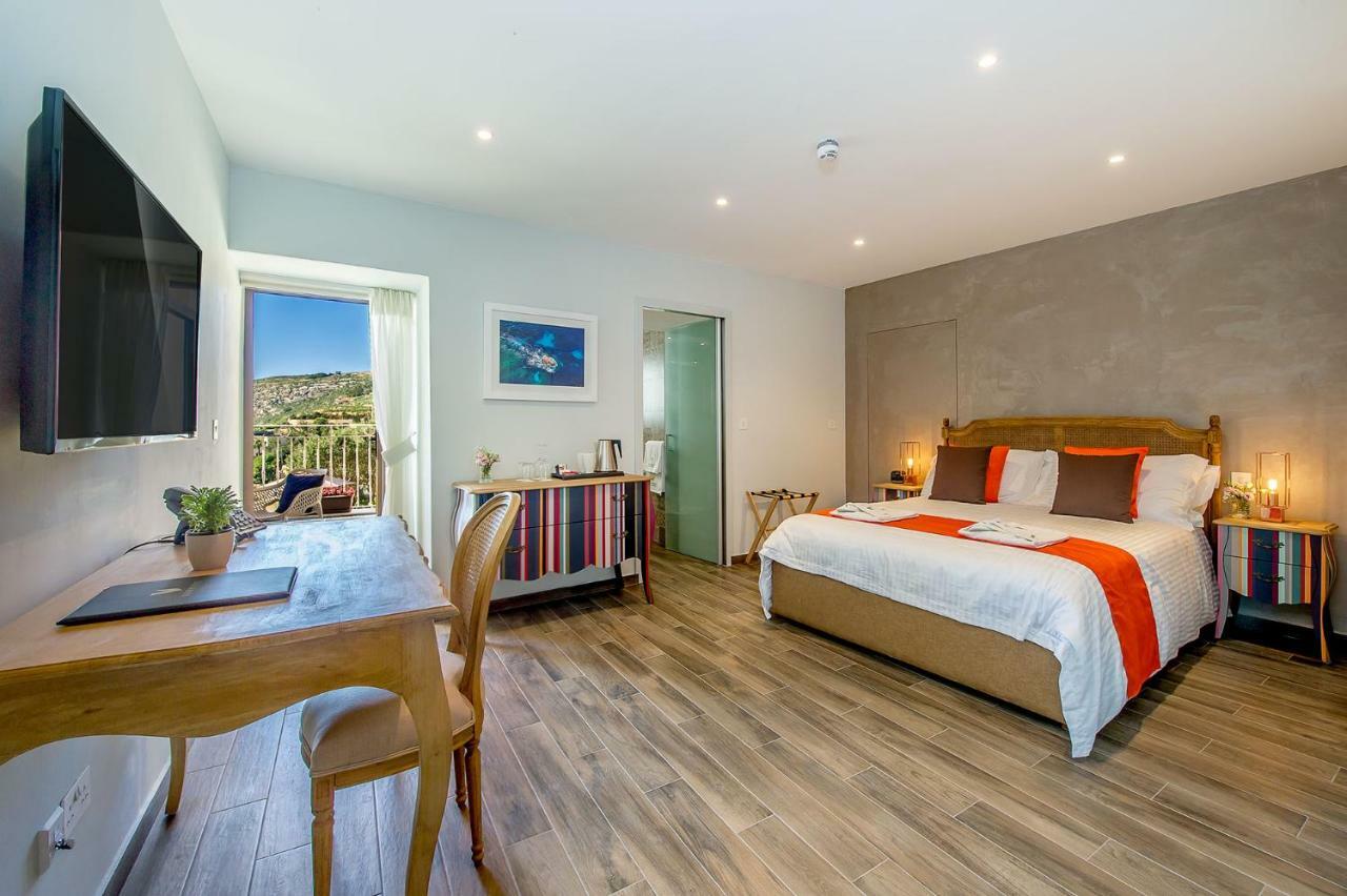 Viewpoint Boutique Living Hotel Xlendi Exterior photo