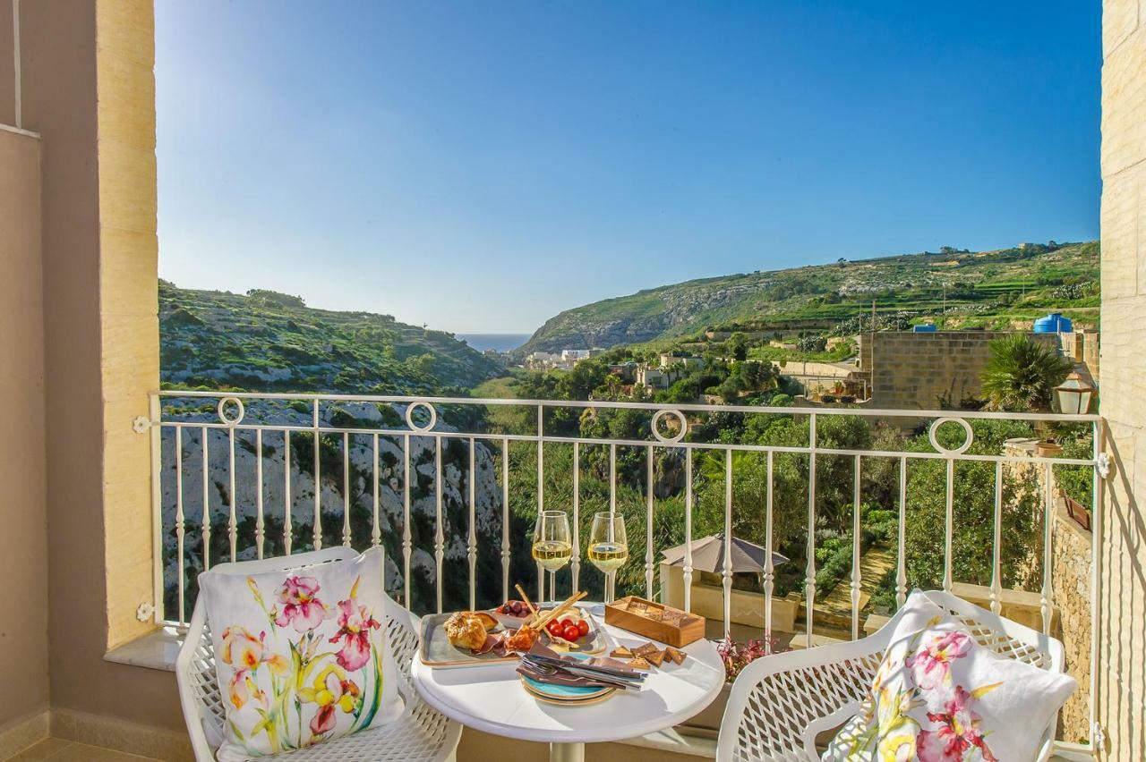 Viewpoint Boutique Living Hotel Xlendi Exterior photo