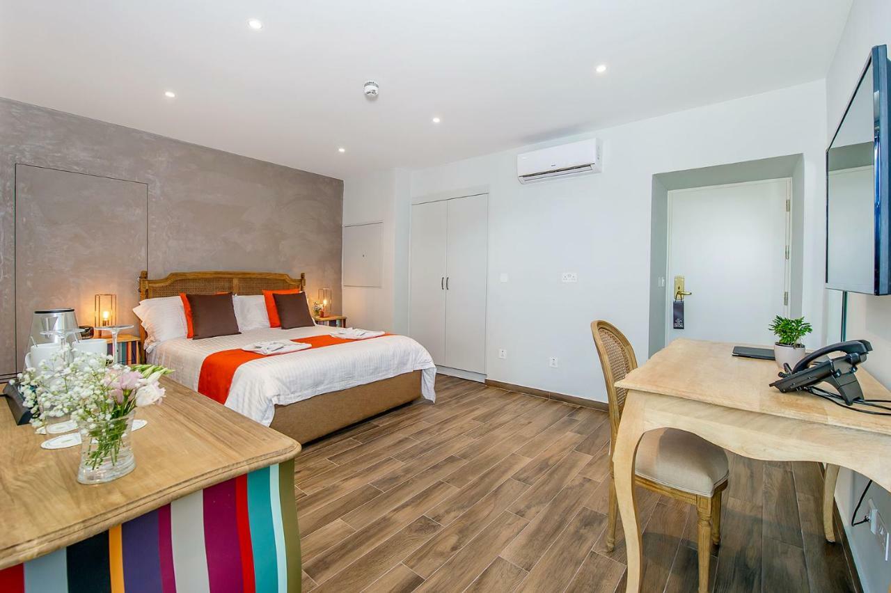Viewpoint Boutique Living Hotel Xlendi Exterior photo